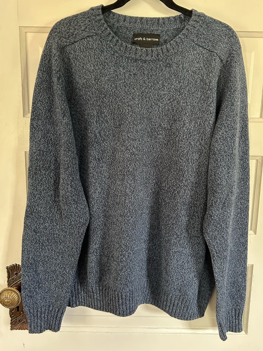 Croft & Barrow Men's Thick Blue Crewneck Cotton Sweater. Size XL